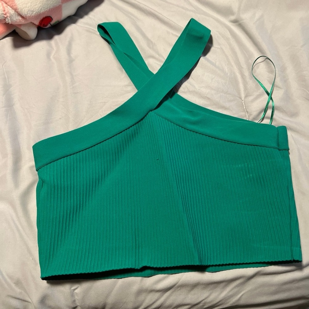 Criss cross green top